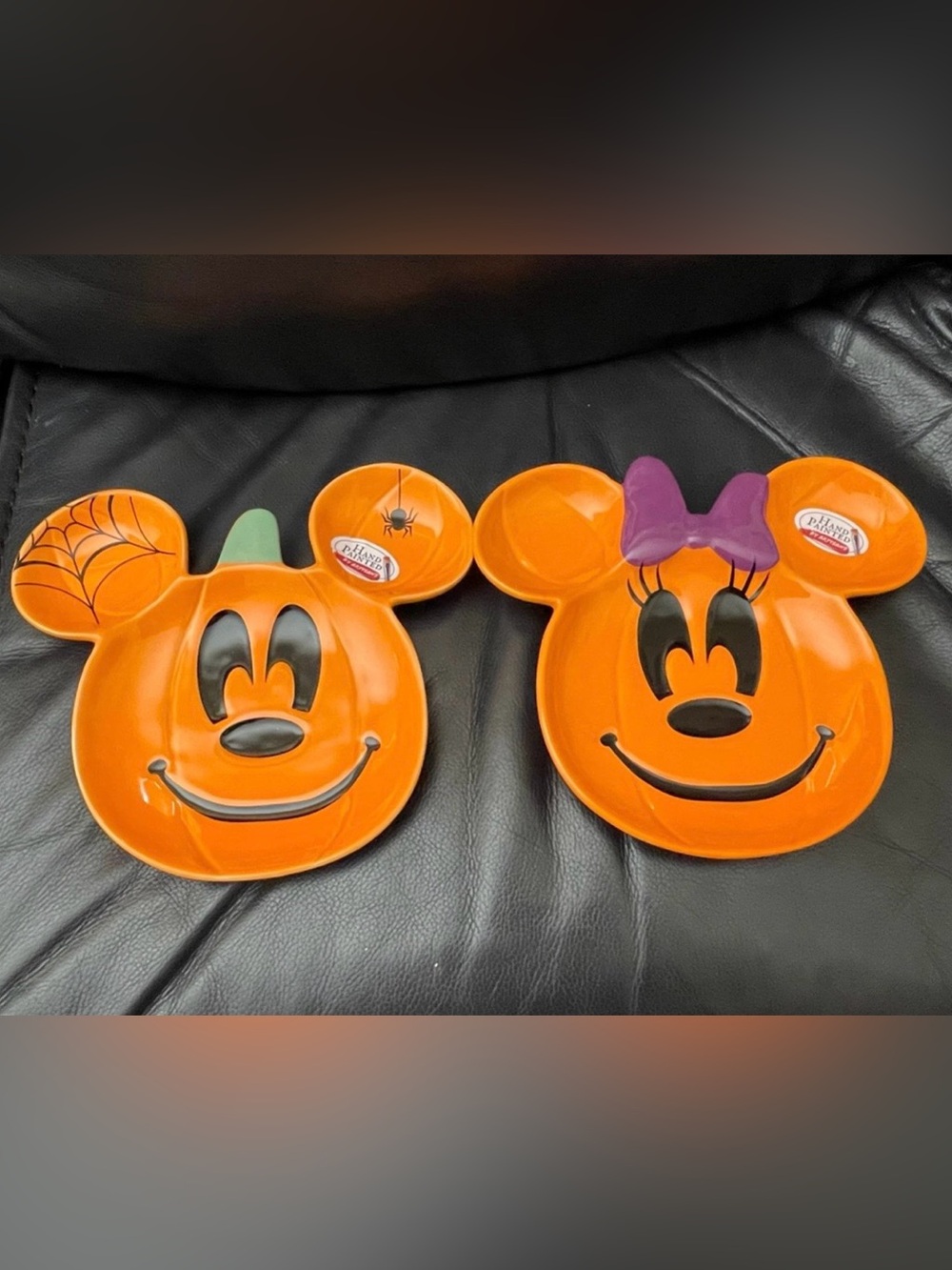 Halloween Disney Mickey and Minnie Pumpkin Plates